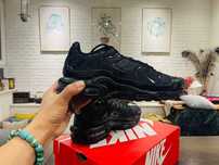 NlKE AirMaxPlusTriple-Czarny 42