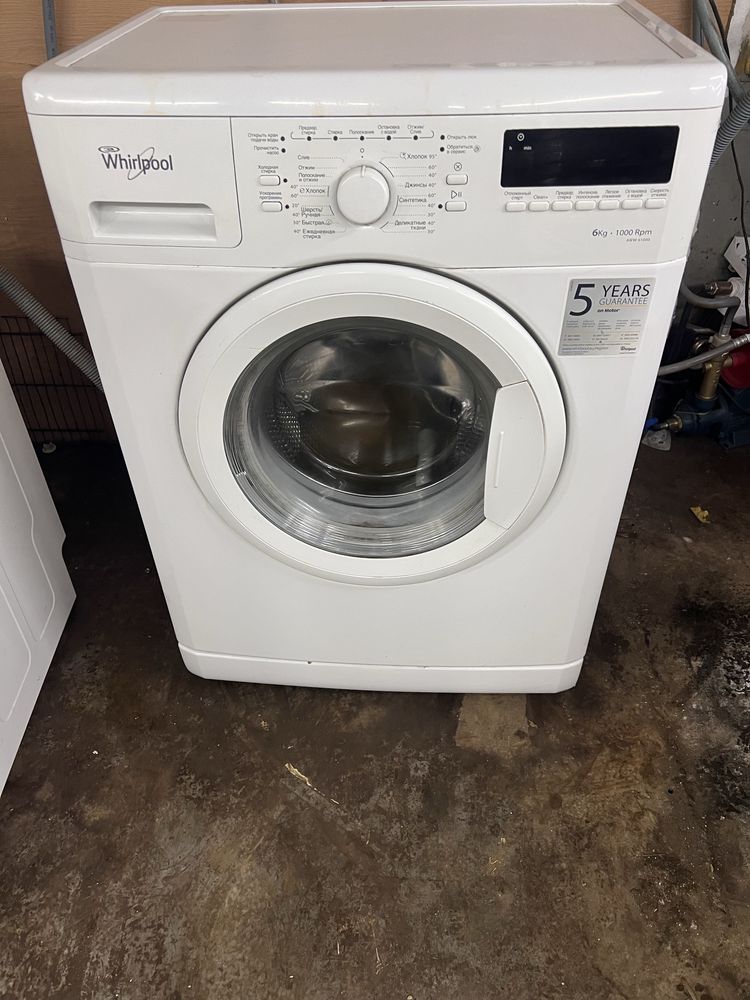 Стиральная машинка Whirlpool AWW61000