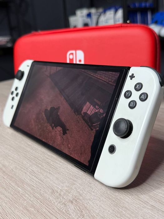 Nintendo Switch OLED портативна ігрова приставка від нінтендо!