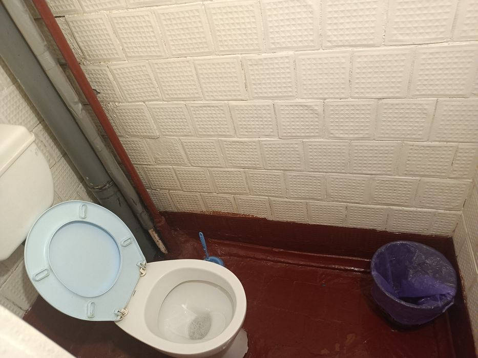 Продаж кімнати  в гуртожитку . Польова.