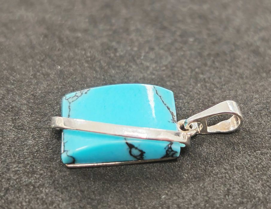 Zawieszka z Turkusem p925 4,65g 3,5x1,5cm Nieużywana