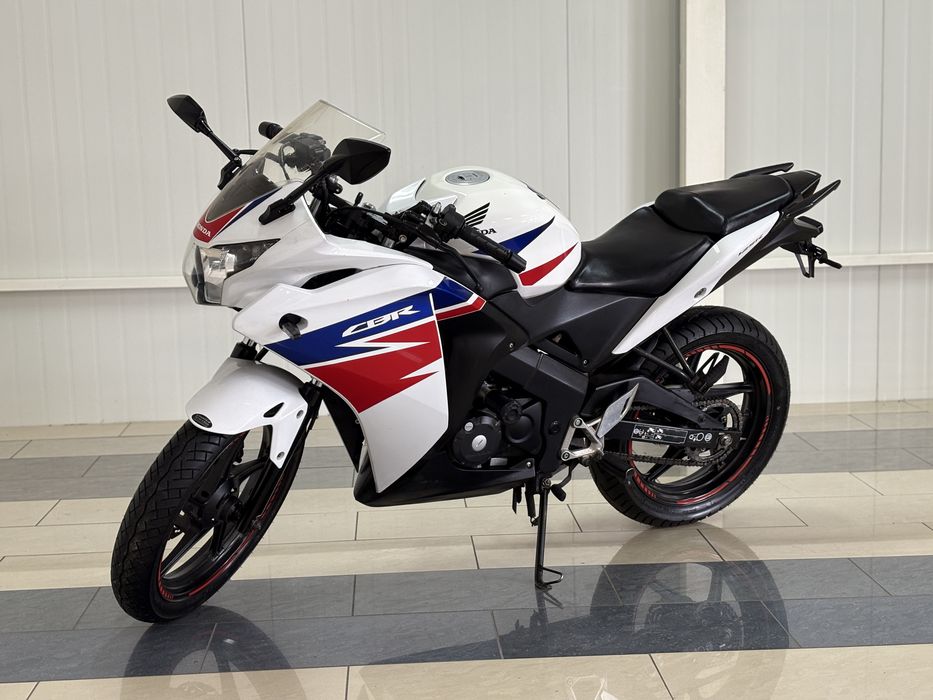 Honda Cbr 125 #Piękna #Mały przebieg #Okazja #Duży wybór 125