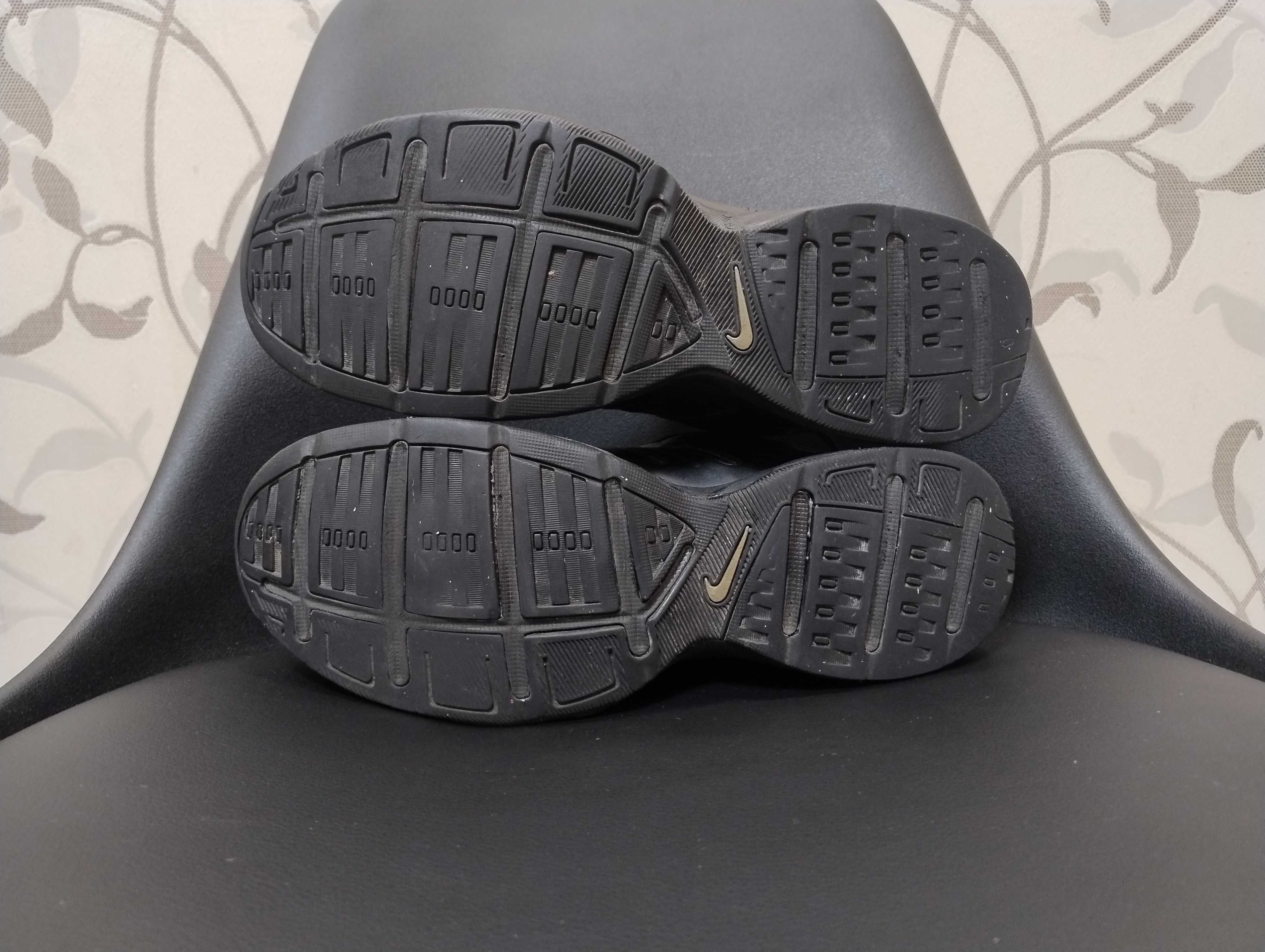 Кроссовки Nike T-Lite X trainers оригинал
