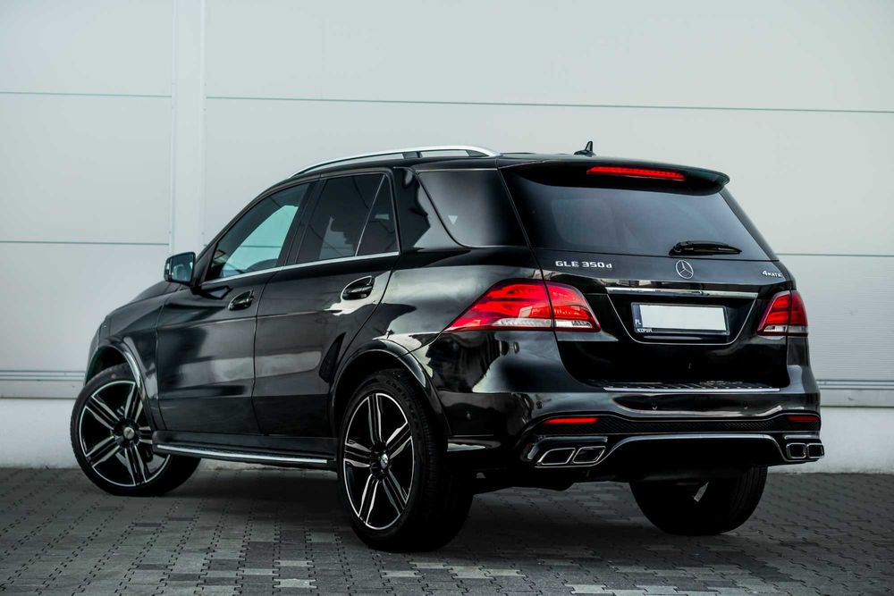 Wynajem bez kaucji bez limitu MERCEDES GLE SUV Wypożyczalnia aut Z-G