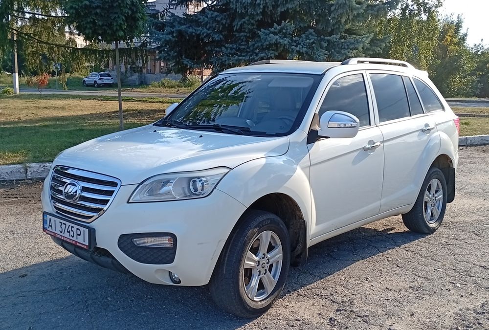 Продам Lifan X60.