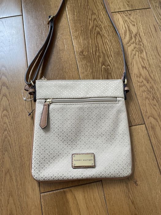 Tommy Hilfiger listonoszka
