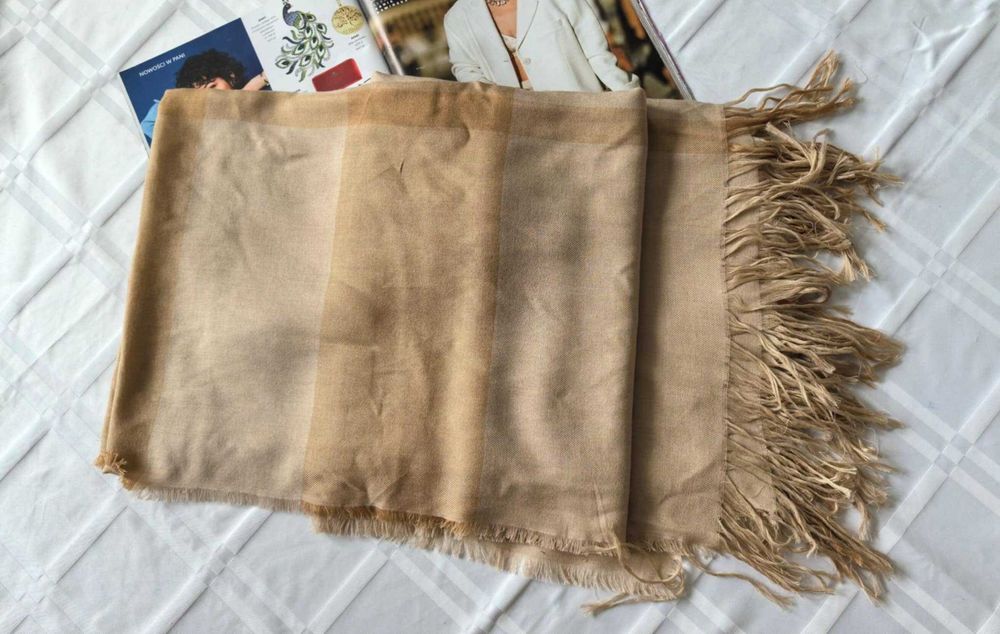 Szal Damski Beżowy Burberry London