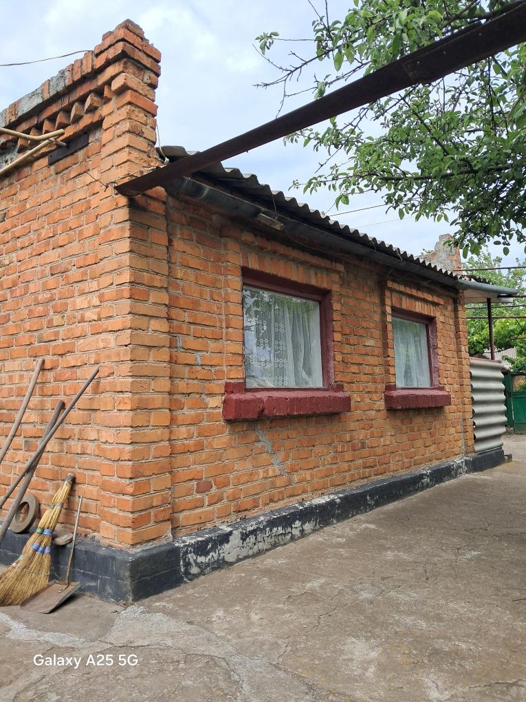 Продам будинок Район 4 школи