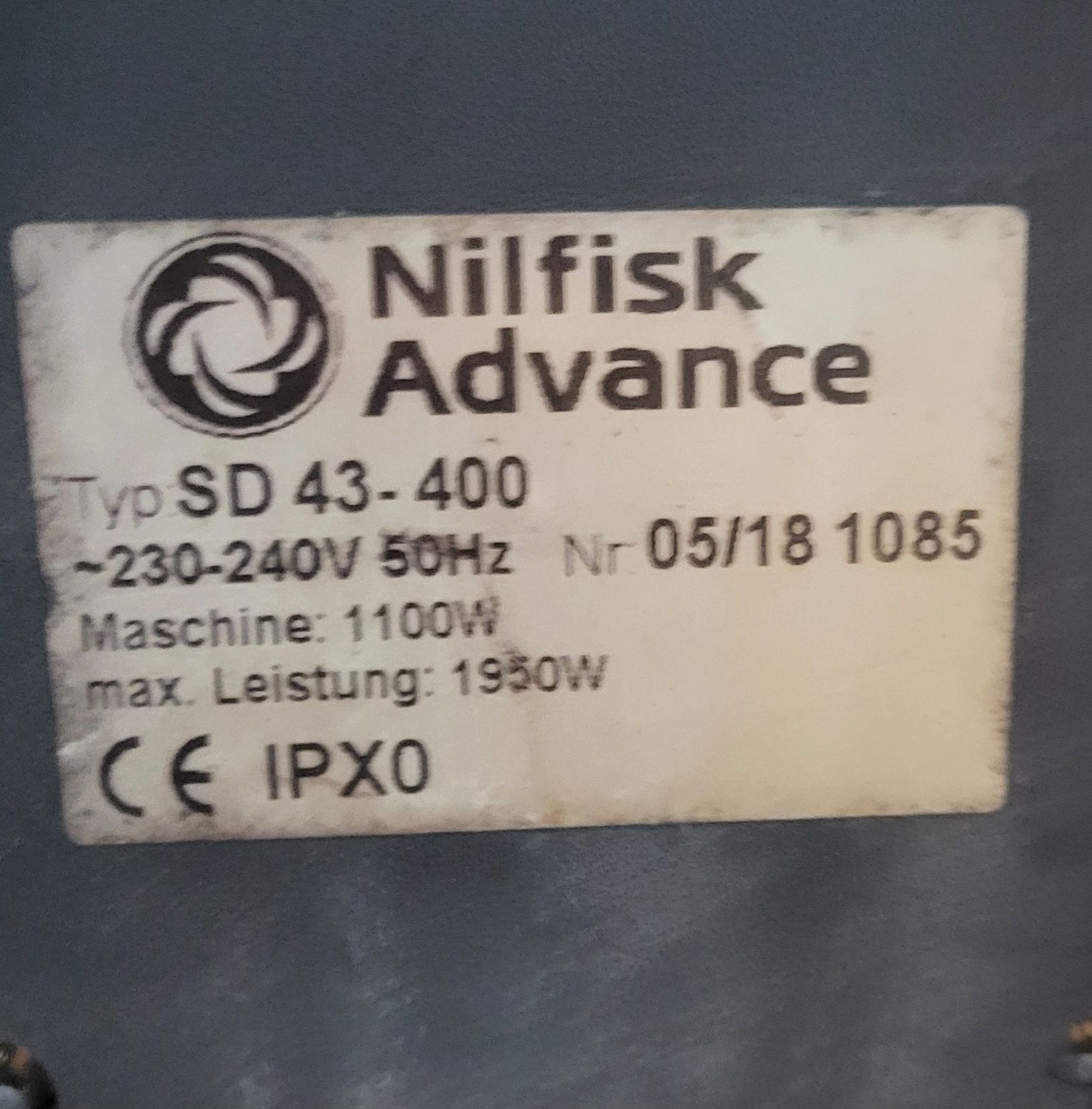Szorowarka jednotarczowa Nilfisk SD 43-400
