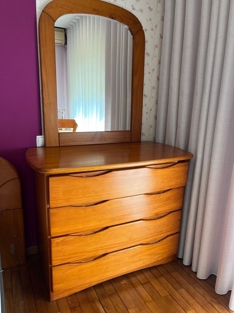 Quarto em madeira