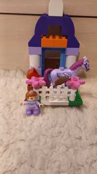 Klocki Lego Duplo 10594 Zosia Królewska stajnia