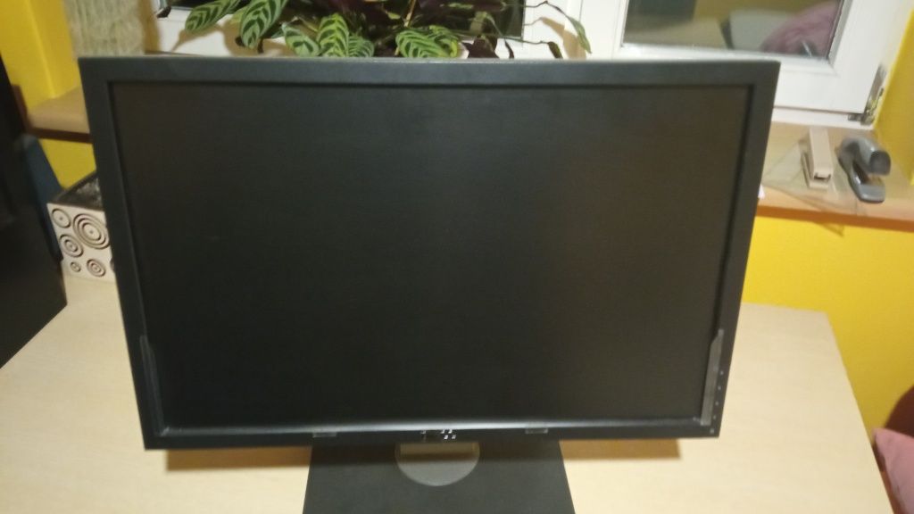 Monitor Dell 22 cale