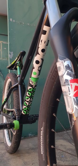 DMR Drone Reptoid - Bicicleta DirtJump/Street/PumpTrack
