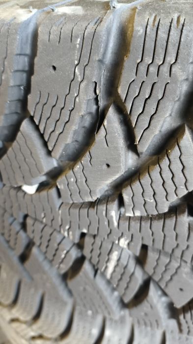 Opony zimowe Dębica Frigo 2 R15/195/65 Super stan 2 sztuki