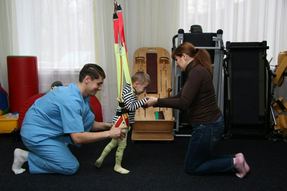 Детский(взрослый) реабилитационный массаж и лфк с выездом на дом