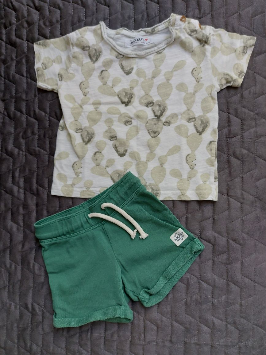 Komplet na lato:  t-shirt + spodenki / szorty - H&M rozm. 80 / 86