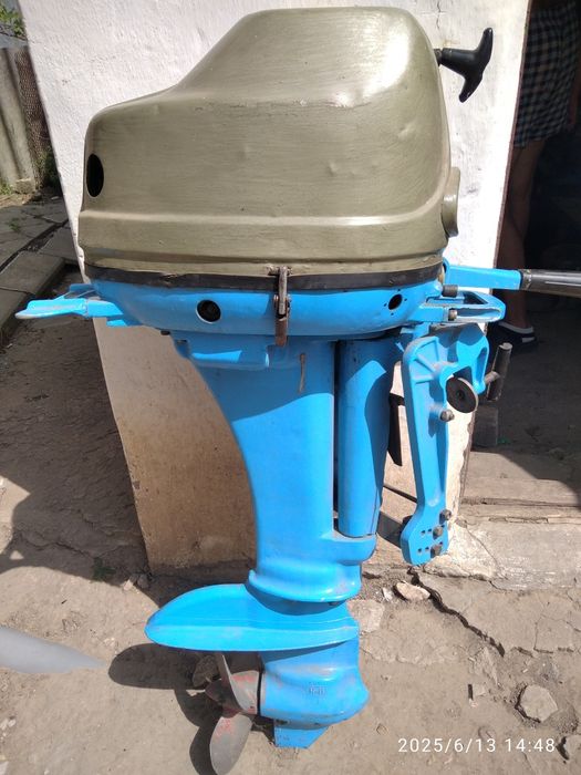 Продам лодочный мотор