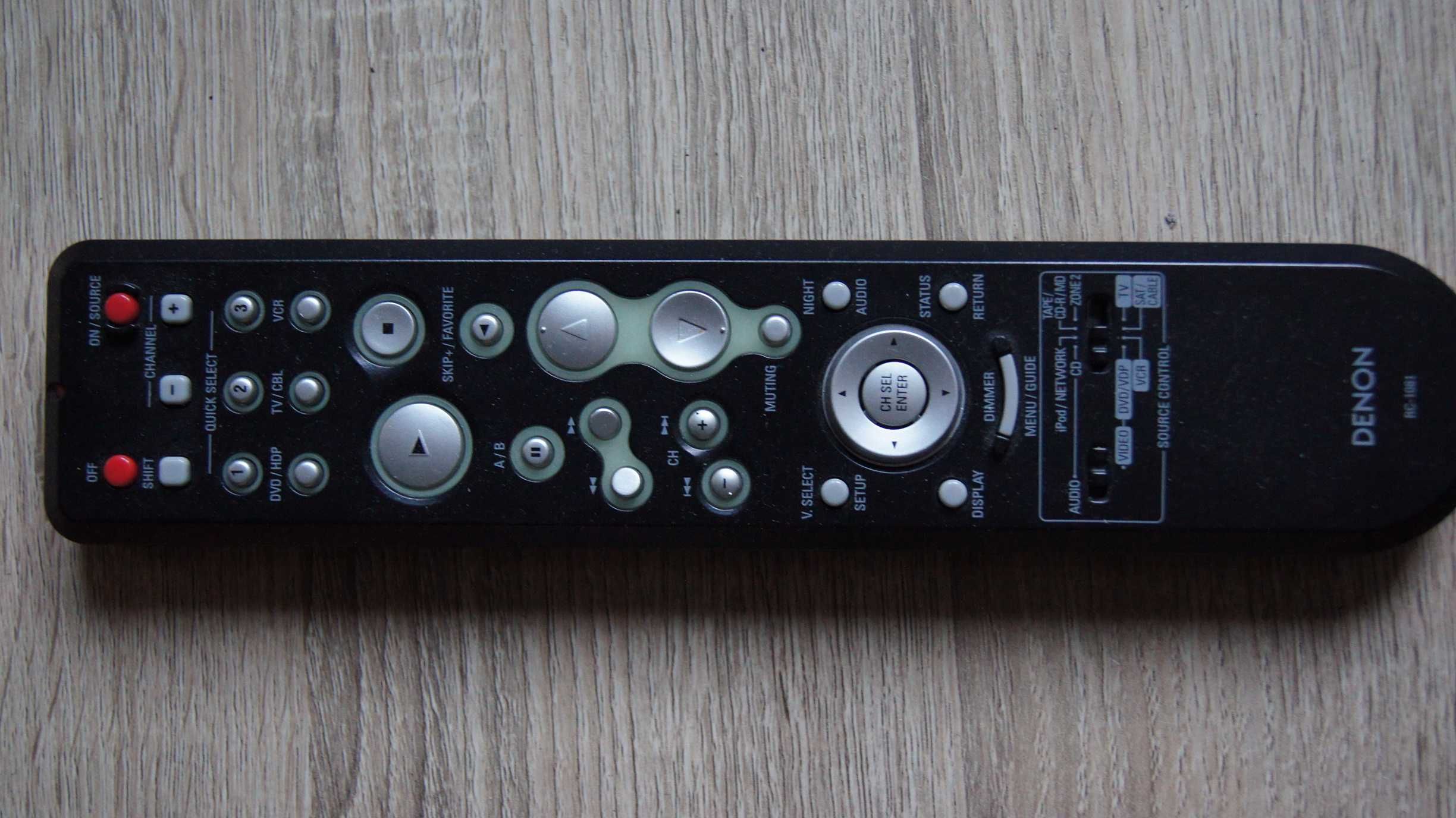 Amplituner Denon AVR-2308