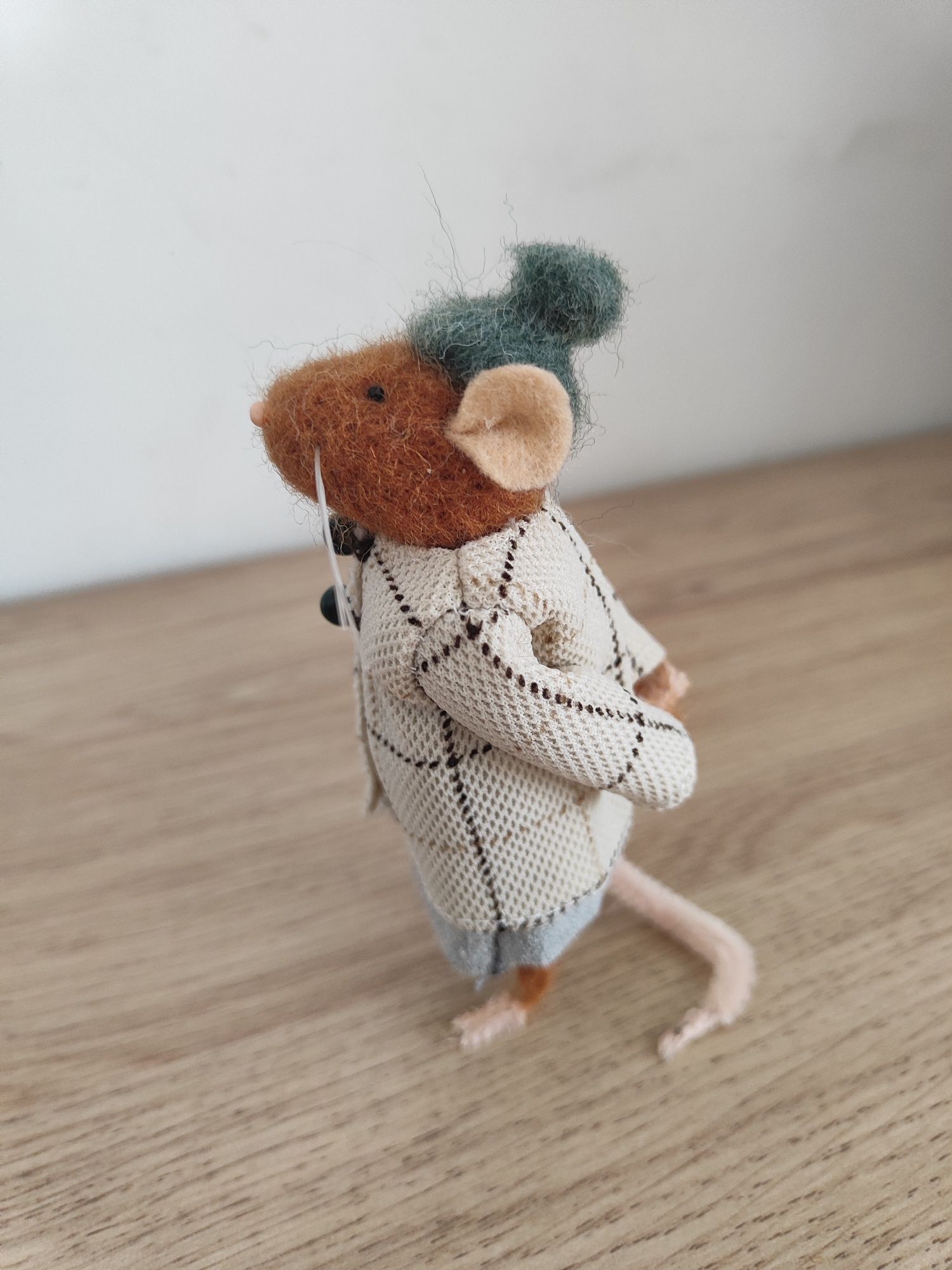 Myszka fiszka filc wełna czesankowa handmade na prezent jak maileg