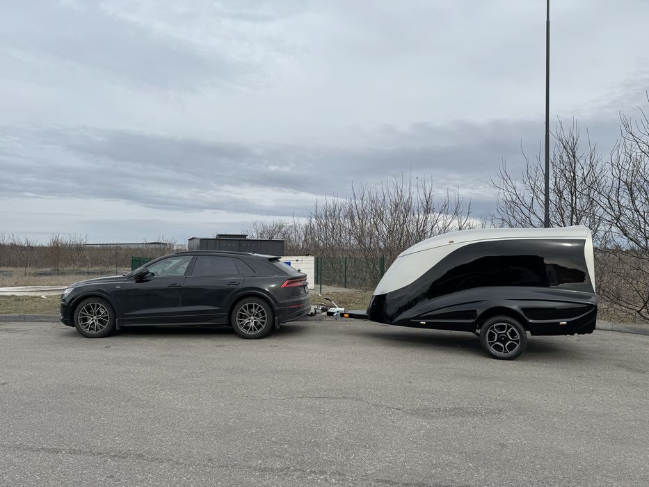 Спеціалізований причіп фургон