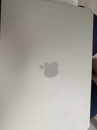 MacBook Air m2 2022 8/256 + MagicMouse або TrackPad