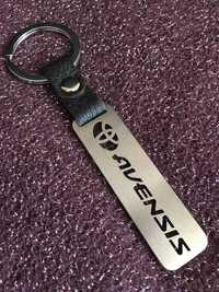 Брелок для ключів авто марки Toyota Avensis