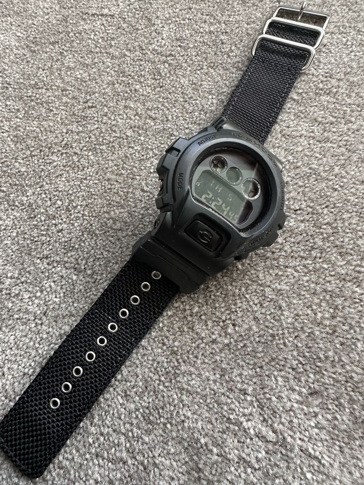 Casio G-SHOCK DW-6900BBN-1