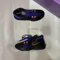 Нові кросівки Nike Lebron Witness 8 Kyriel Kobe в розмірах