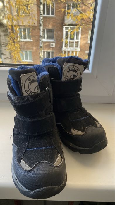 Зимові чоботи на хлопчика