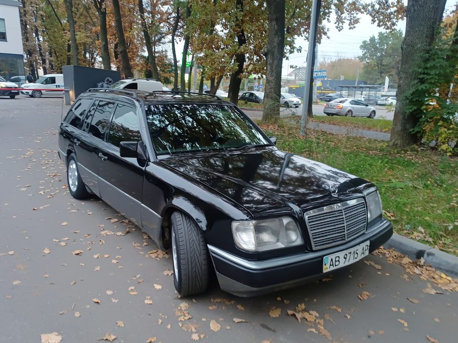 Mercedes-Benz 2.8 газ/бензин, автомат. Капсула часу, див. фото.