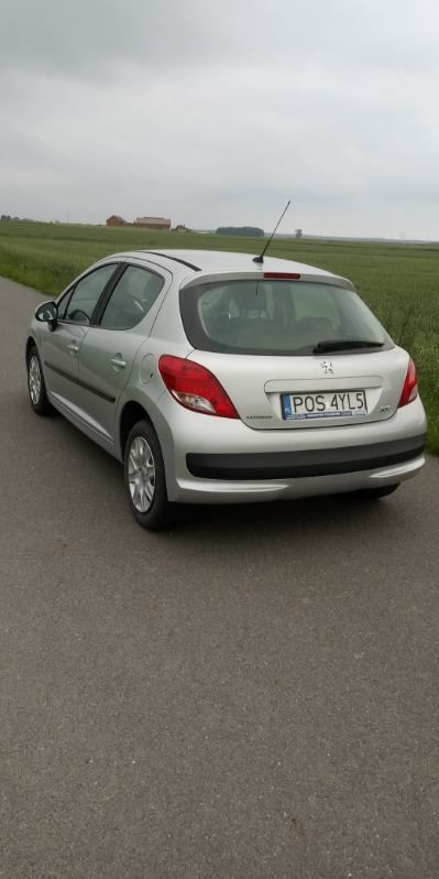 Sprzedam Peugeot 207 po liftingu