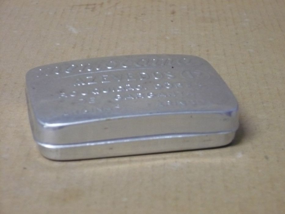 Caixa antiga de pastilhas medicinais