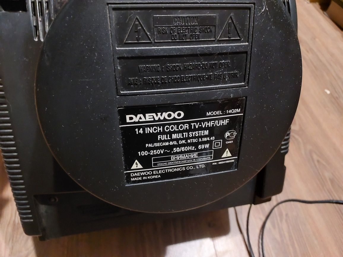 Телевизор DAEWOO модель 14Q2M