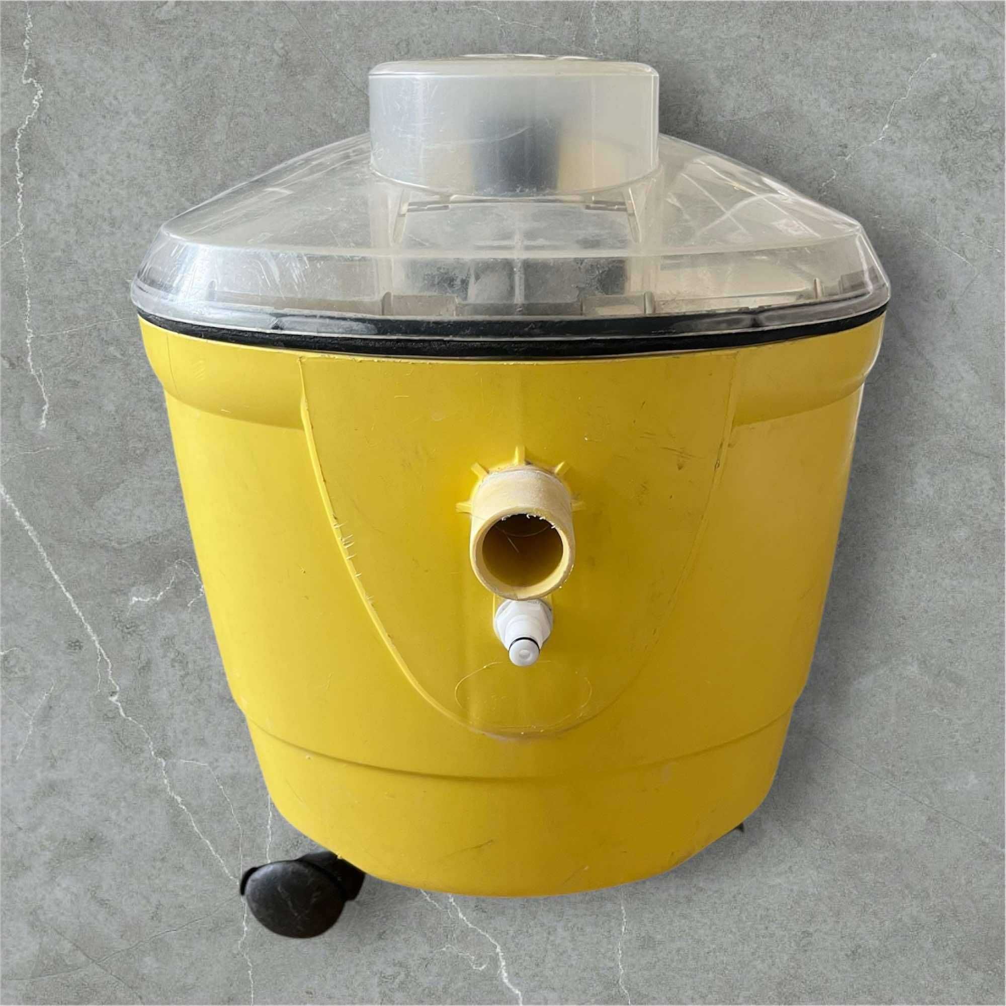 Odkurzacz piorący Karcher Puzzi 100