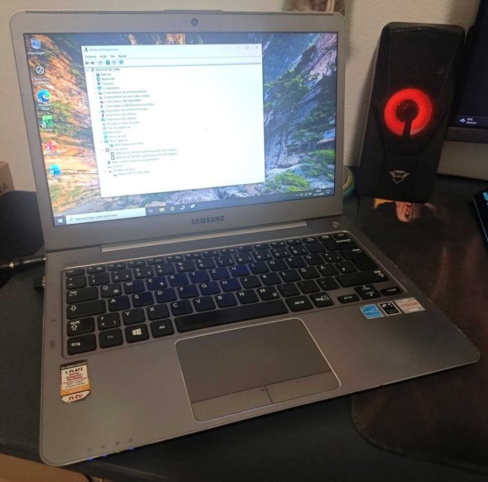 Portátil Samsung NP535U