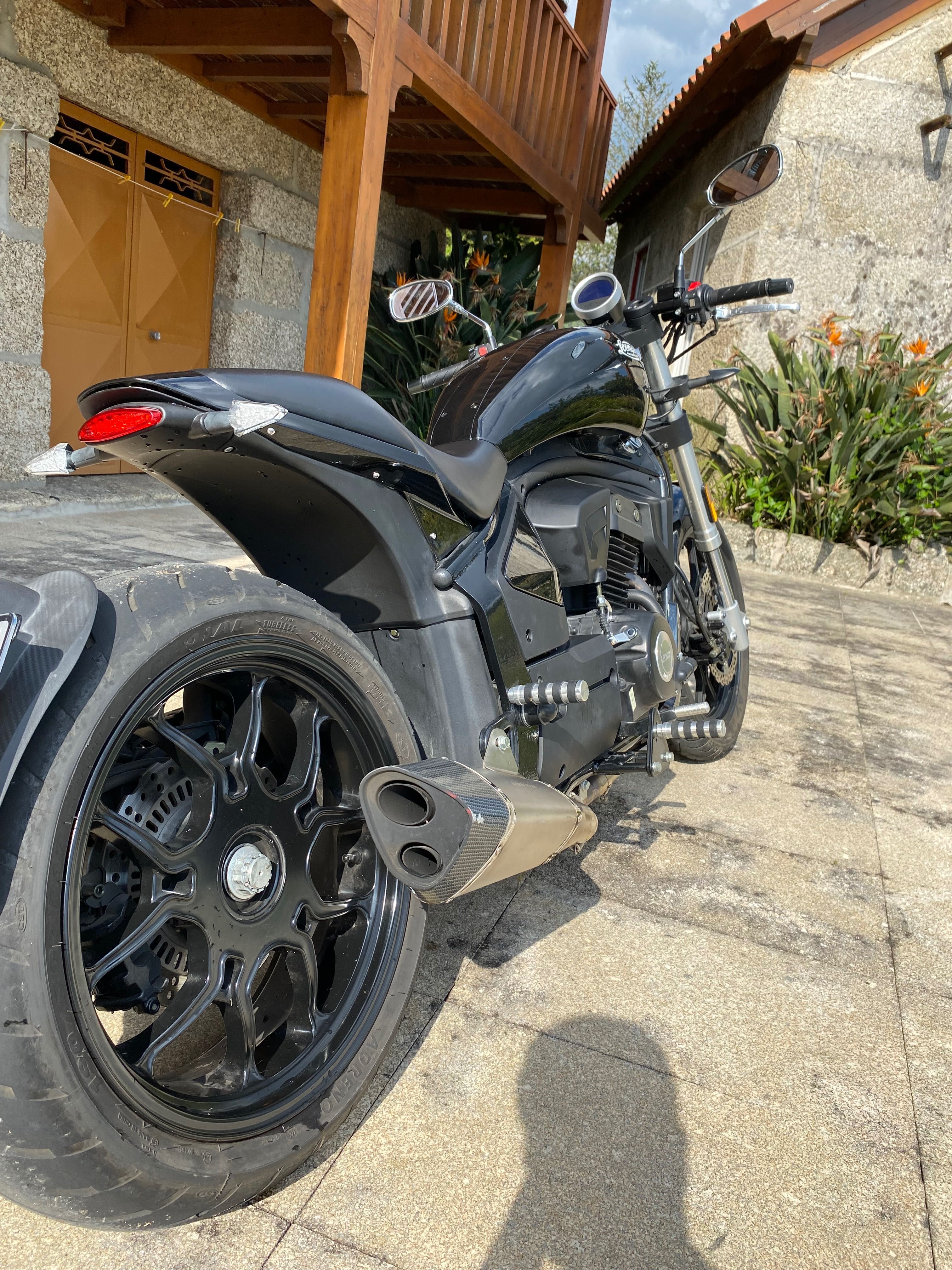 Leonart Pilder 125CC
