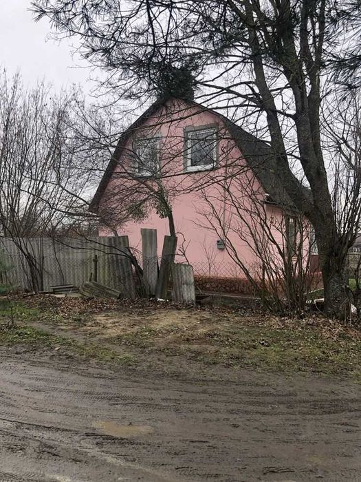 +Затишна цегляна дача 80 м² із садом у Кам’яній Горі