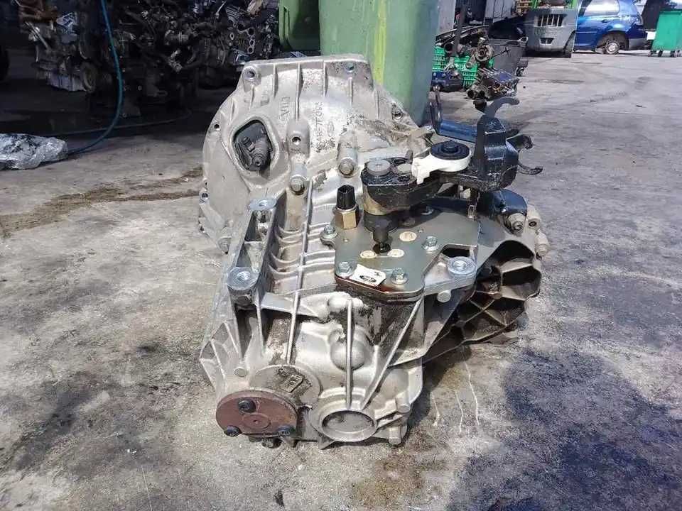 Caixa velocidades Ford Focus 1.8 TDCI   XS4R70