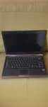 Laptop ASUS U2E, mały i lekki.