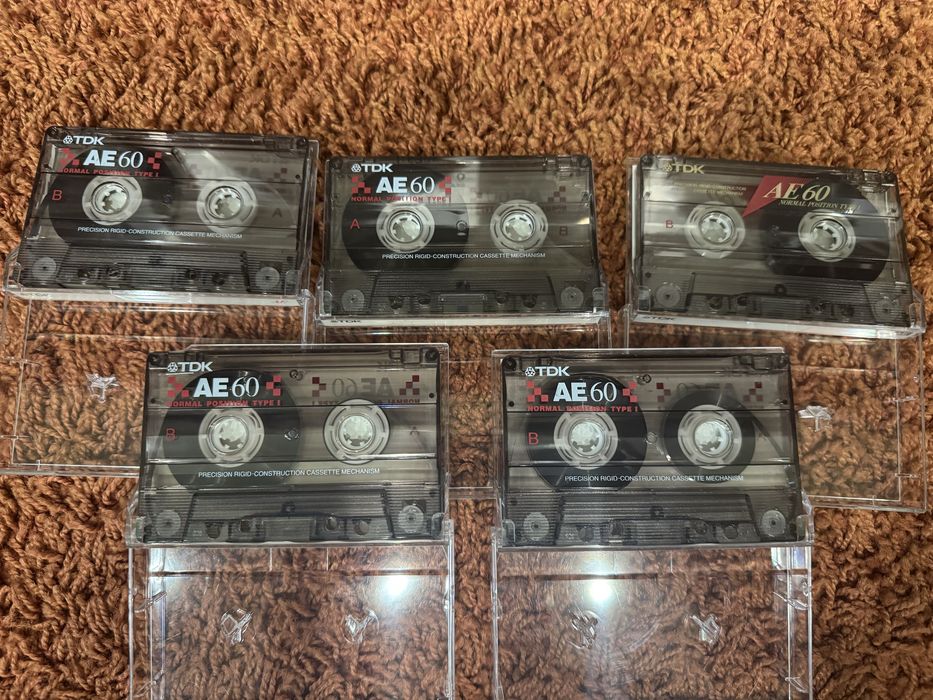 Аудиокассеты ТДК 60 мин идеал 5 шт одним лотом