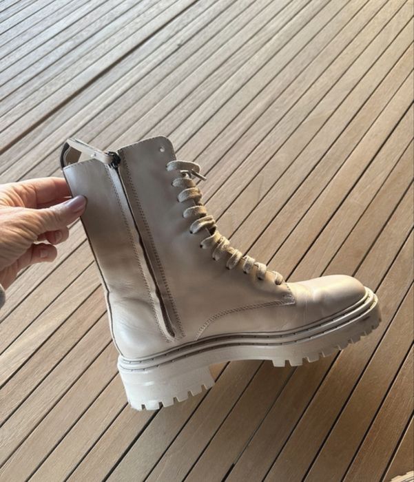 Combat boots Massimo Dutti