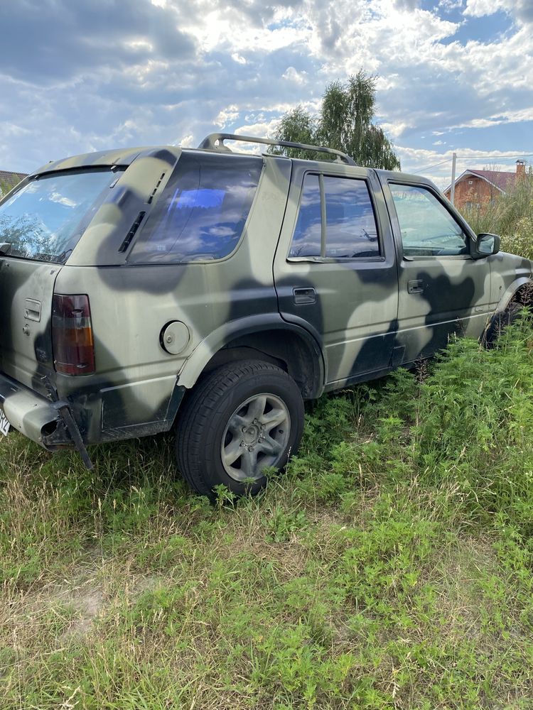 Opel Frontera продаж