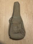 Futerał na gitarę do noszenia instrumentu
