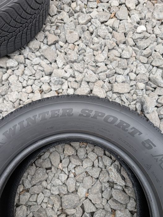 Комплект зимових шин Dunlop 215/65 R16 215*65 16 Winter Sport 5