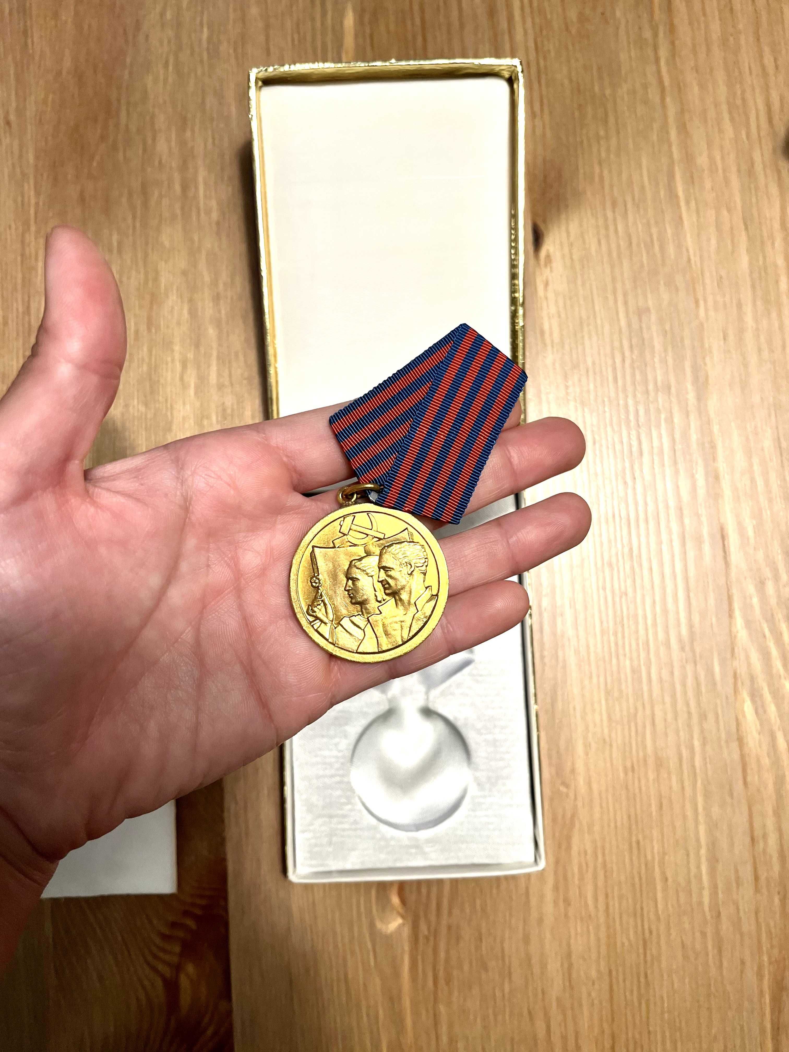 Medalha de trabalho jugoslava