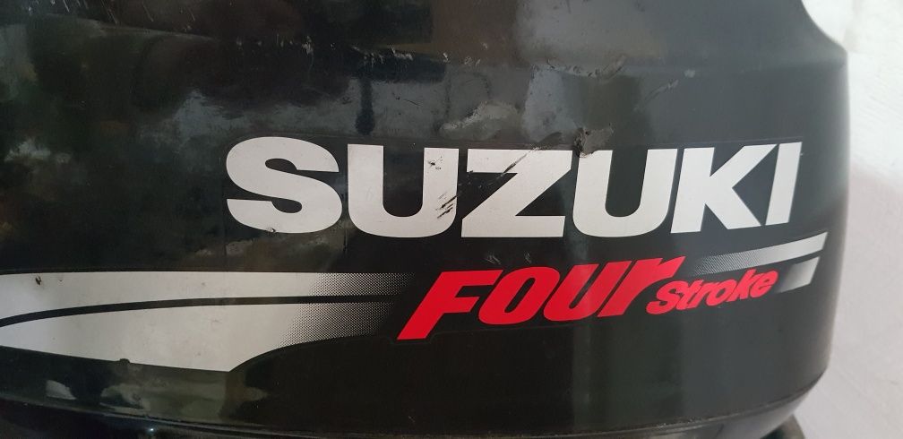 Мотор лодочний Suzuki