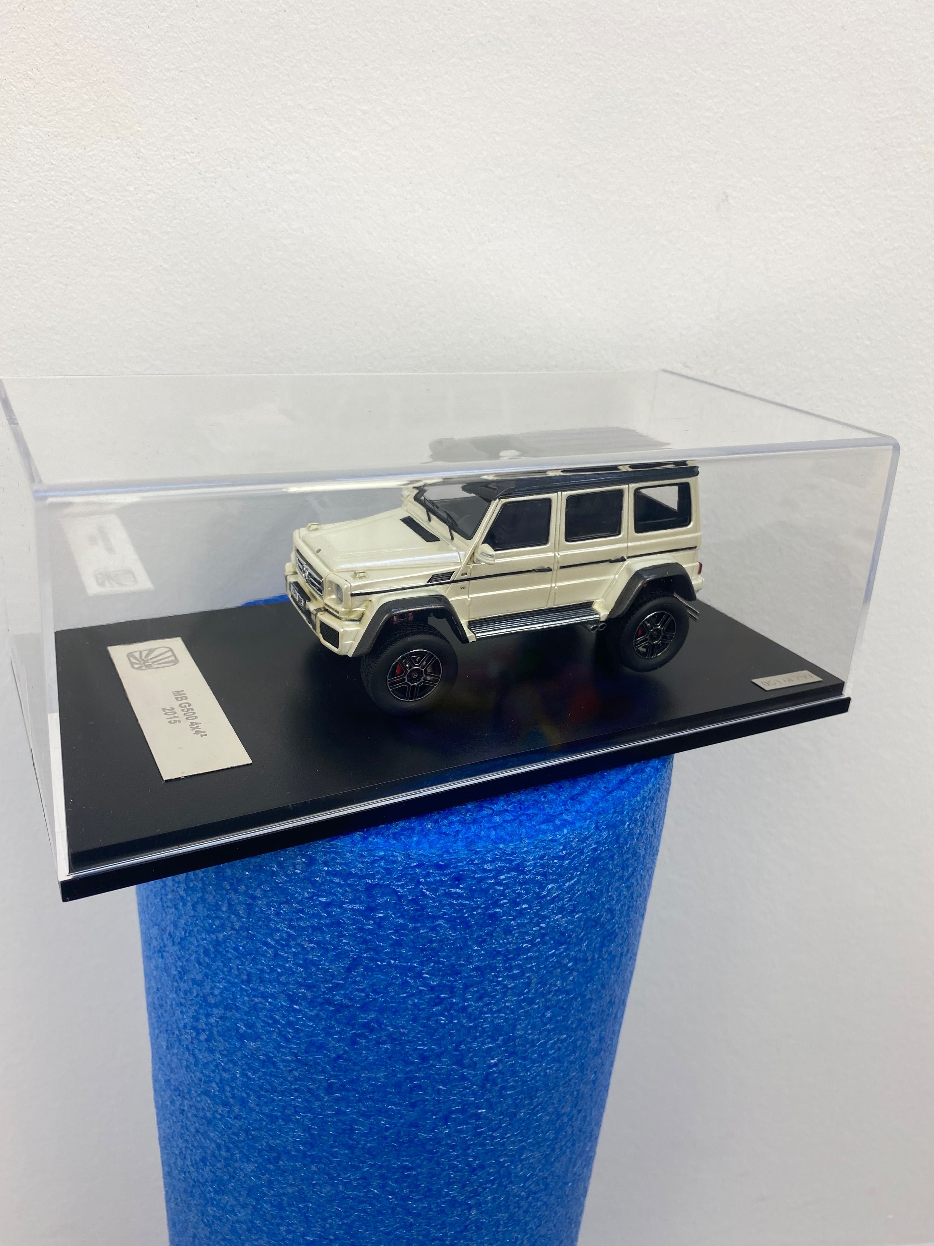 1:43 GLM Mercedes Benz G500 4x4
