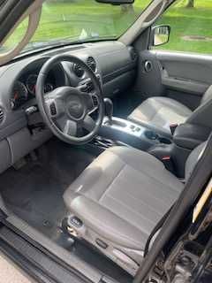 Sprzedam  JEEP CHEROKEE 2006 rok
