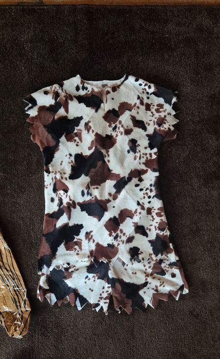 Strój przebranie jaskiniowiec neandertalczyk dziecko 9 lat +  maczuga