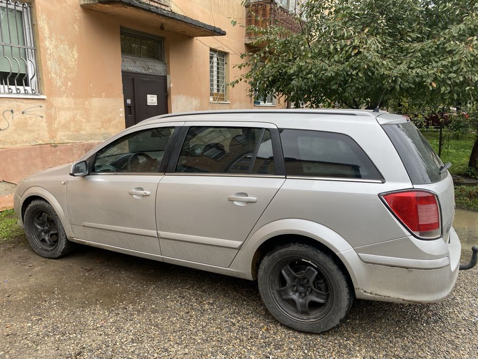 Opel Asra H 2006
